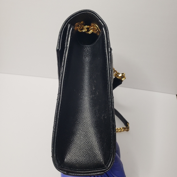 YSL Envelope Medium Chain Bag in Mix Matelassé Grain De Poudre Embossed Leather - Picture 15 of 16